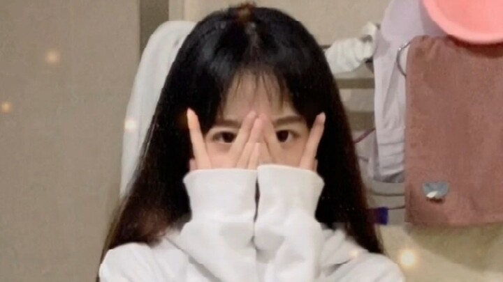 Bạn gái của các bạn có quay cho bạn những video dễ thương không nhỉ?