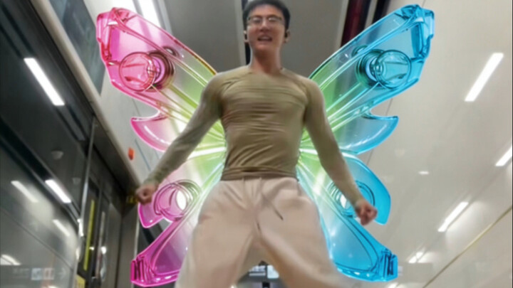 Aftermath of Katy Perry's concert! That's right! This time it's a crush!