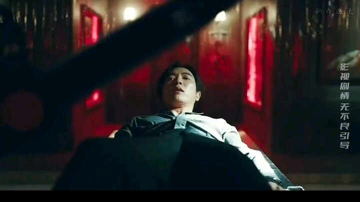 The man appears to have been torn to shreds by the chaebol, but in fact lured the chaebol right into