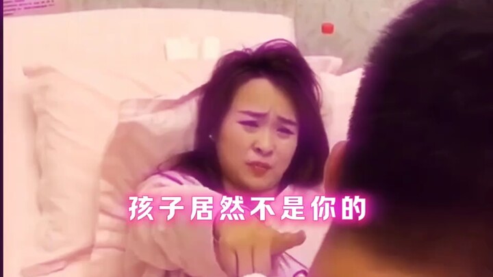 أولًا اضربه حتى يفقد الوعي، حتى أتمكن من التملص بسهولة.