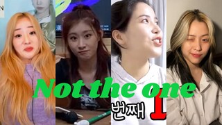 ฉากเด็ดแห่งการล้อเลียนคนชอบแชทในรูปแบบแร็พสุดหลอน! มีฉากเด็ดไหนที่คุณยังไม่เคยดูบ้างไหม?