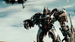 Soundwave: Lihatlah betapa tampannya aku. Ternyata menjadi penjahat itu menindas!
