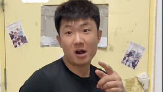 Phản ứng khác nhau của sinh viên đại học khi bị cố vấn không cho nghỉ lễ 1/5