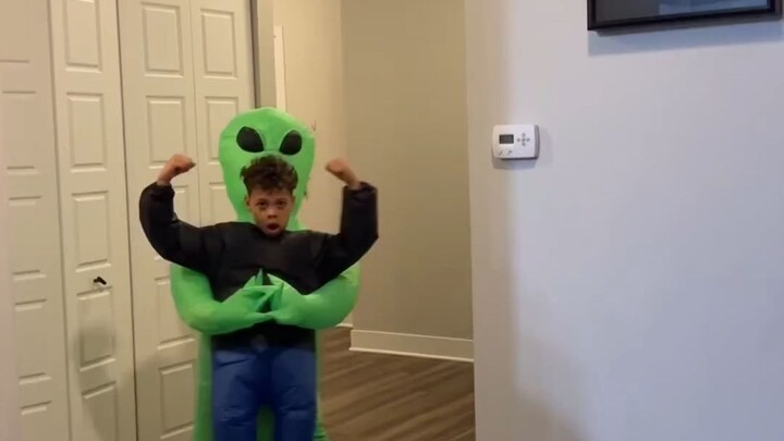 A Filial Son—Screaming Himself Hoarse Just to Elicit a Smile from His Mom #HumanCubs #ForeignersKnow