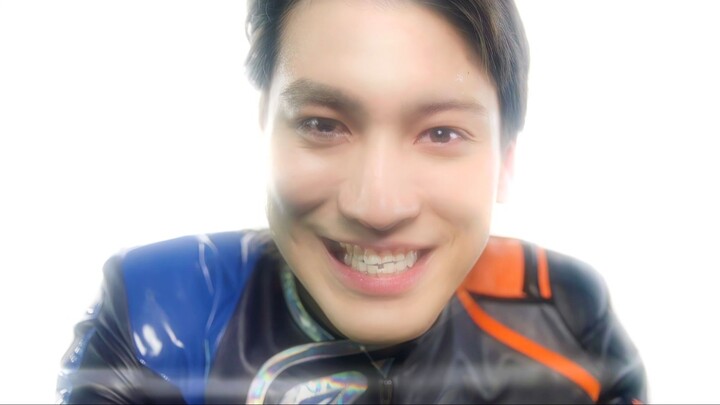 A friend said that pairing it with “AIZO” can make even the most awkward scenes super exciting!