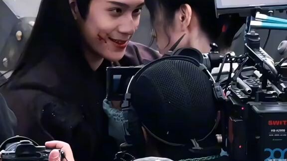 #ล่าหยก EPที่17ใกล้จะเปิดตัวรัชทายาท น้องชายฉีหมินคนนี้ก้อบ้ารักนางเอก ไม่สนว่ามีผัวแล้ว บ้าเปิดเผย