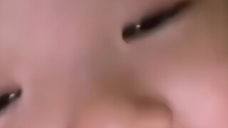 Cute dynamic background for Moments