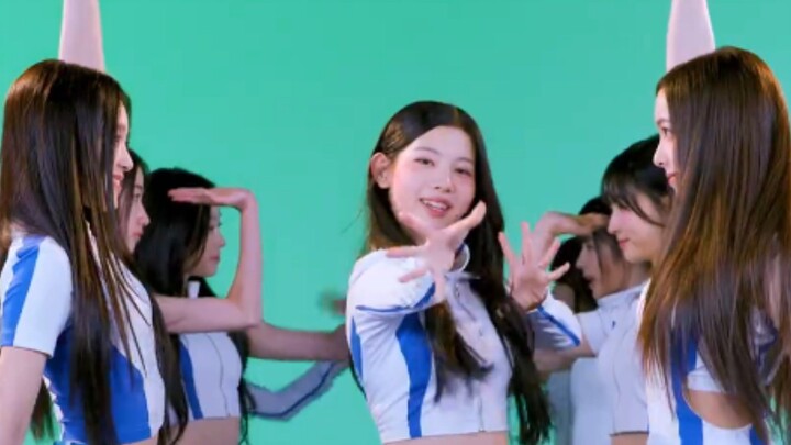 A2O LITE NEON RELAY DANCE