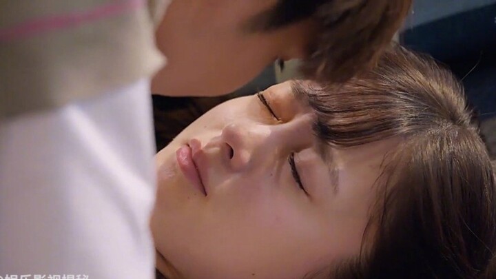 “Tôi không cho phép còn ai chưa xem cảnh kinh điển bá đạo thế này đâu!”