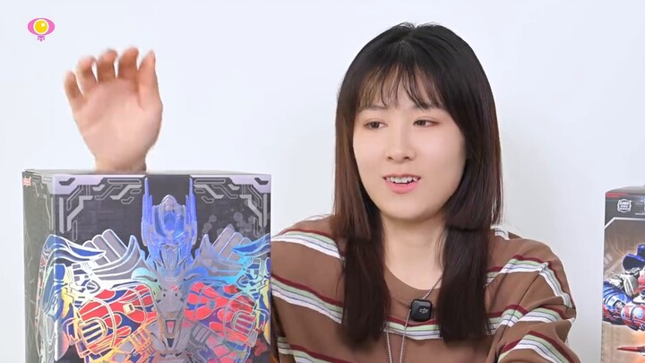 5 Optimus Primes, will your friends be so happy? YOLOPARK AMK PRO Knight Optimus Prime Play and Shar