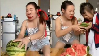ฮาจนน้ำตาไหล