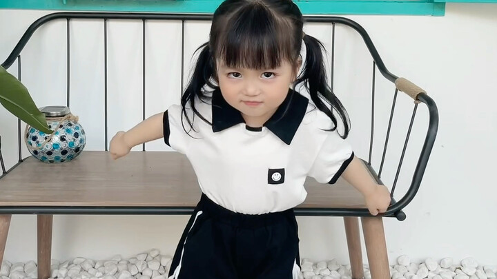 ใบหน้าเต็มไปด้วยความสุข!