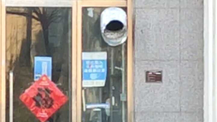 I actually really liked the chimney.