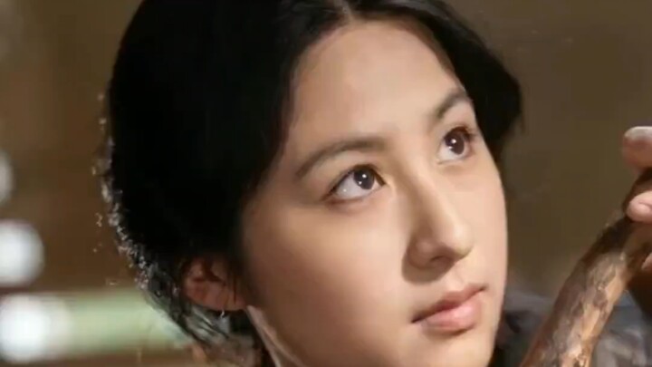 The female entertainers who were 19 years old back then are now in their nineties.