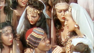 Apakah ini karakter sampingan dari film lama? Bahkan tokoh utama masa kini tidak akan berani tampil 