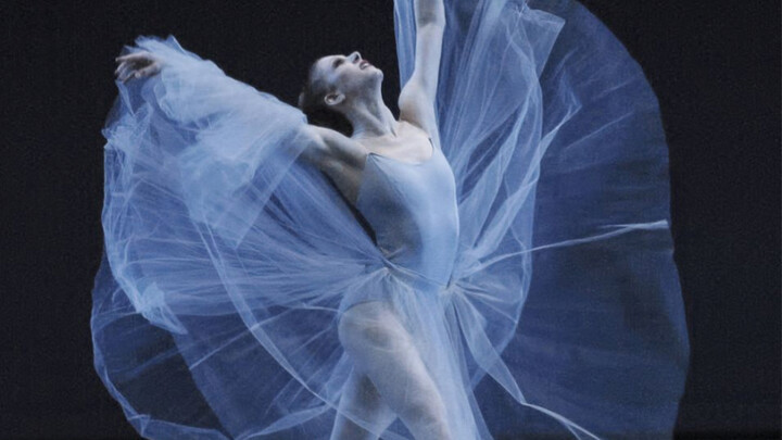 [Ballet Excerpt] "Serenade" Paris Opera 2012 (Mathilde Froustey)