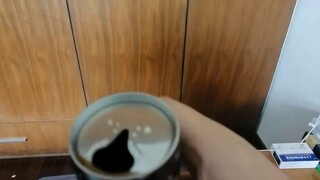 شربت كوكاكولا يابانية وصارت يدي تدور سكين الفراشة!!