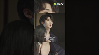 Cấp dưới nhìn thấy rồi🤣🤣 #tinhyeuanhdanhchoem #cdrama #phimngontinhtrungquoc #wetv #shorts