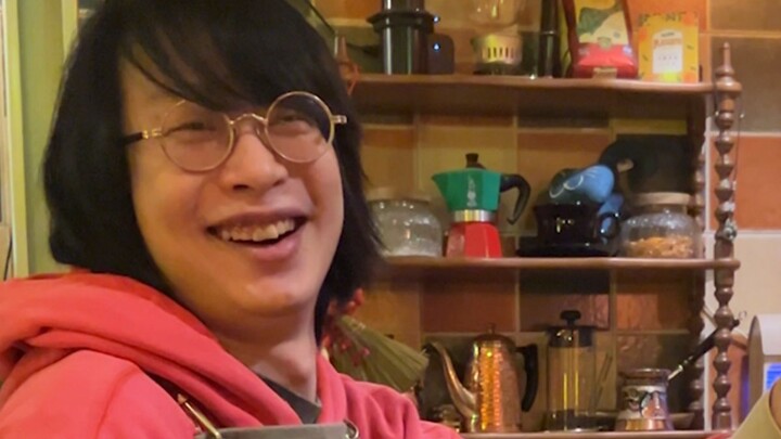 挑战一张纸换咖啡喝
