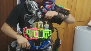 [Kamen Rider] The real Tokioh is actually a belt weirdo!