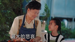 An 80-year-old sausage-roasting grandmother became an overnight internet celebrity. What is the grea
