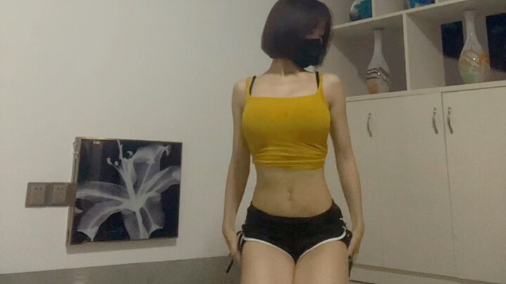 【الجميلة】رقصة مُعاد تجسيدها لحلم ليلي مع شخصية ظليلة | هل يمكن أن نكررها مرة أخرى يا أختي؟ (سجلت ثما