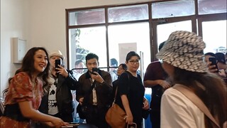 Antusias Penggemar Rela Antre Minta Tanda Vinyl Petualangan Sherina 1 dan Petualangan Sherina 2