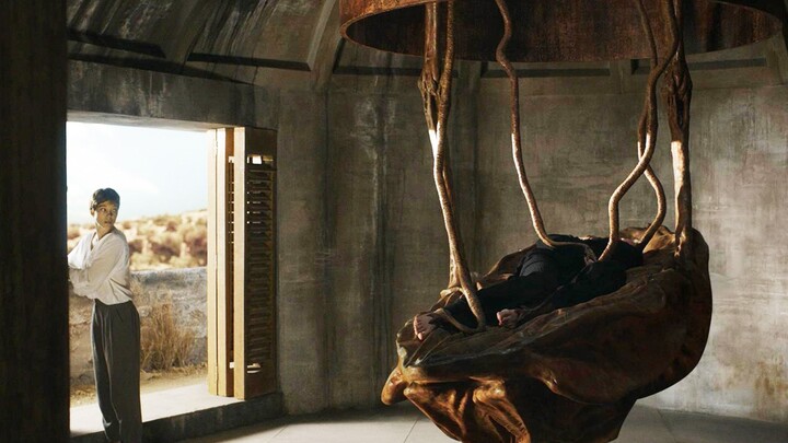 เฟอร์นิเจอร์แห่งอนาคตคือสิ่งมีชีวิตเชิงกล เตียงนอนมีหนวดงอกออกมา สามารถเชื่อมต่อกับร่างกายมนุษย์ได้!