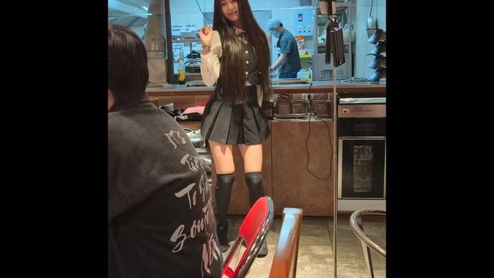 Hangzhou's roadside barbecue factory busted; Yami dances.