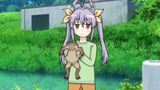 Lianhua holds a toad in her hand, hahahaha [outrageous famous scene]