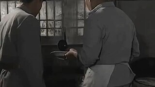 “这个菜里面为什么没放辣椒呀！” "经典电影