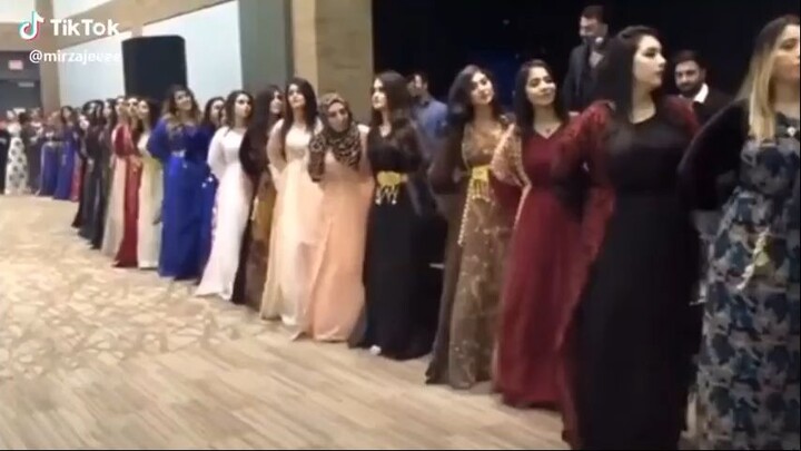Arabic girl dance on party burje khalifa 2000