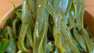【小石奶凶】香菜凉皮？？？！？