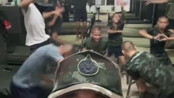 ทุกคนพร้อมกันนะ