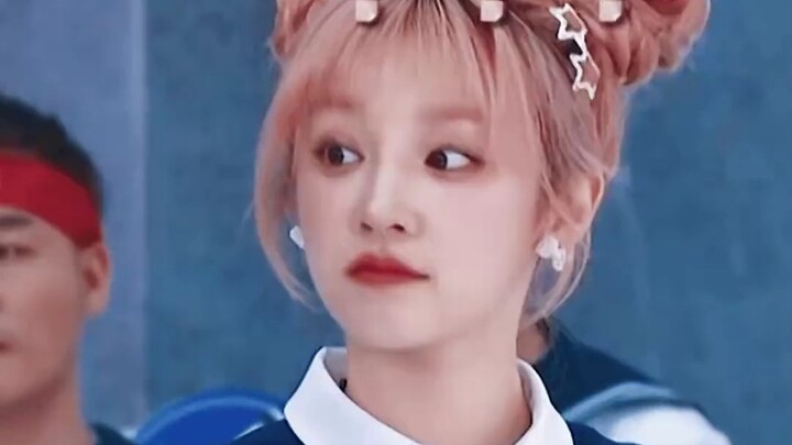 When Song Yiqi is at a loss for words, Chinese always slips out.