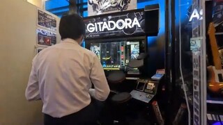 Taito Station Akihabara amazing arcades– 4K Virtual tour_Claw crane_Music game_J