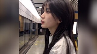 美女竟是我自己