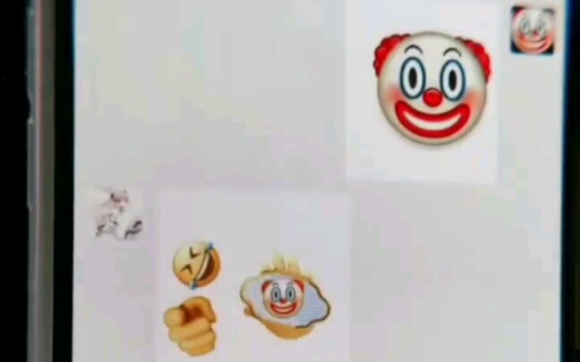 "Hóa ra ảnh động chú hề là tắt màn hình rồi lắc hai cái"