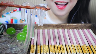 ASMR EAITNG JELLY NOODLES GIANT POCKEY CAKE GRAPES JELLY SOFT EATING SOUNDS | LINH-ASMR 먹방 mukbang