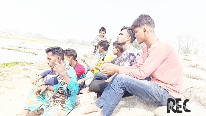 ভালো কেন বাসিলা