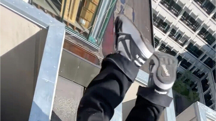 How thrilling! (Dangerous stunt—do not imitate.)