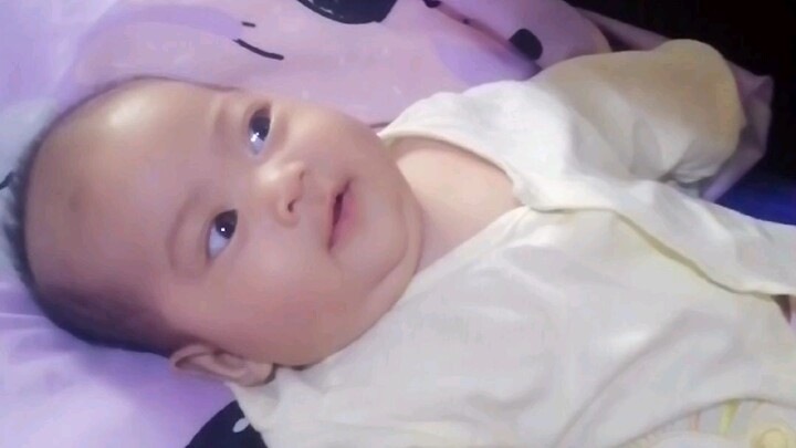 Baby keona responding #2monthsand3days