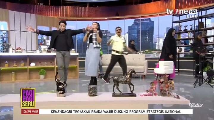 tvOne HD • Berita Komedi Kucing Metropolitan • [ 29102025 ] • [ Vidio TVOD ]