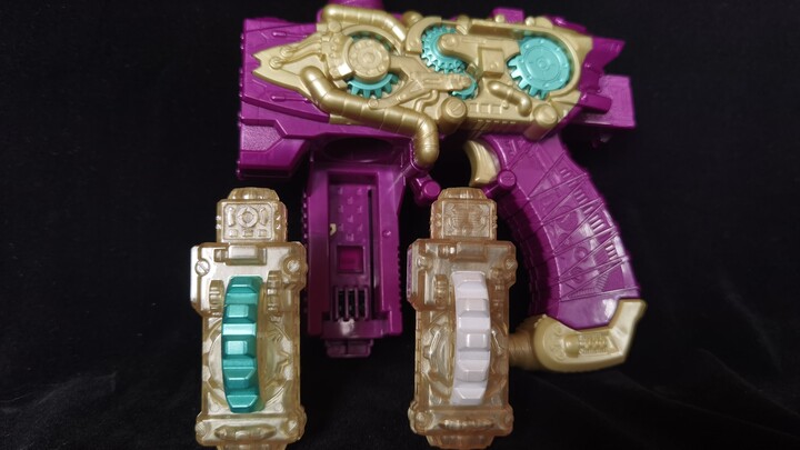 [Random Review] More gameplay but no popularity? DX Nebula Aerosol Gun Hell Bro's & Bikaiser Transfo