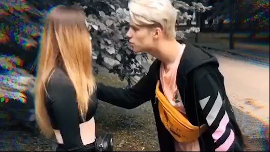 SHE HIT HIM IN THE FACE😡