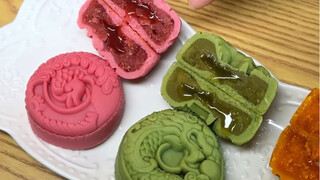#LavenderMooncakeWhy didn't the customer eat a single bite of the lava mooncake?