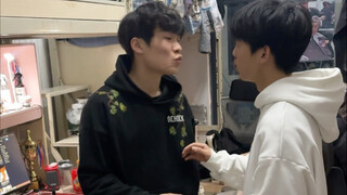 当宿舍新来一个成都室友