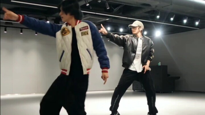 Cooler than the final version! Original choreography of Taro Park Won-bin's Love 119