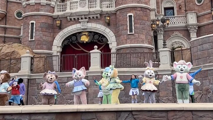 ظهور لينغ نا بيل الأول في الربيع، إلهة الرقص في قلب أميرة فرقة الفتيات المميزة