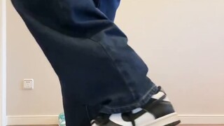 I'd like to recommend a few pairs of shoes suitable for street dancers. Look here~